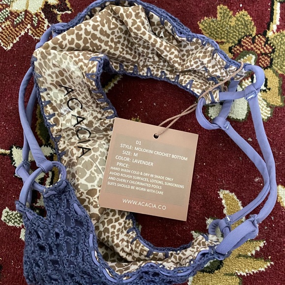 Acacia Molokini crocheted bottoms M lavender NWT - Picture 2 of 3